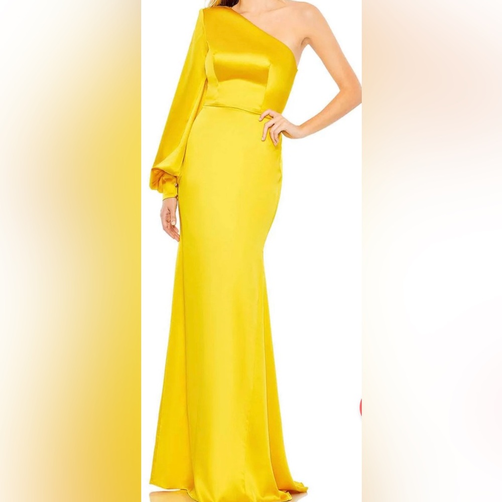 Ieena Duggal - Asymmetric Long Sleeved Evening Gown